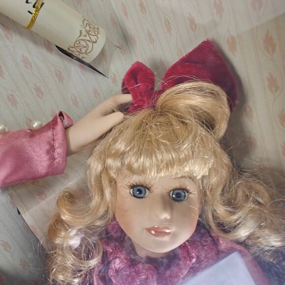 Collector’s Choice Porcelain Doll Set Mother & Daughter Duo 1990s NIB - Picture 9 of 11